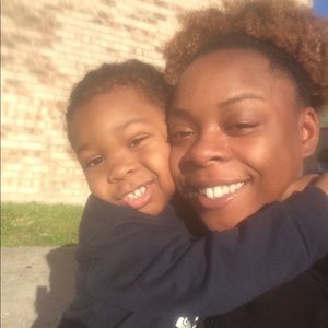 Meet your Posher, Dana